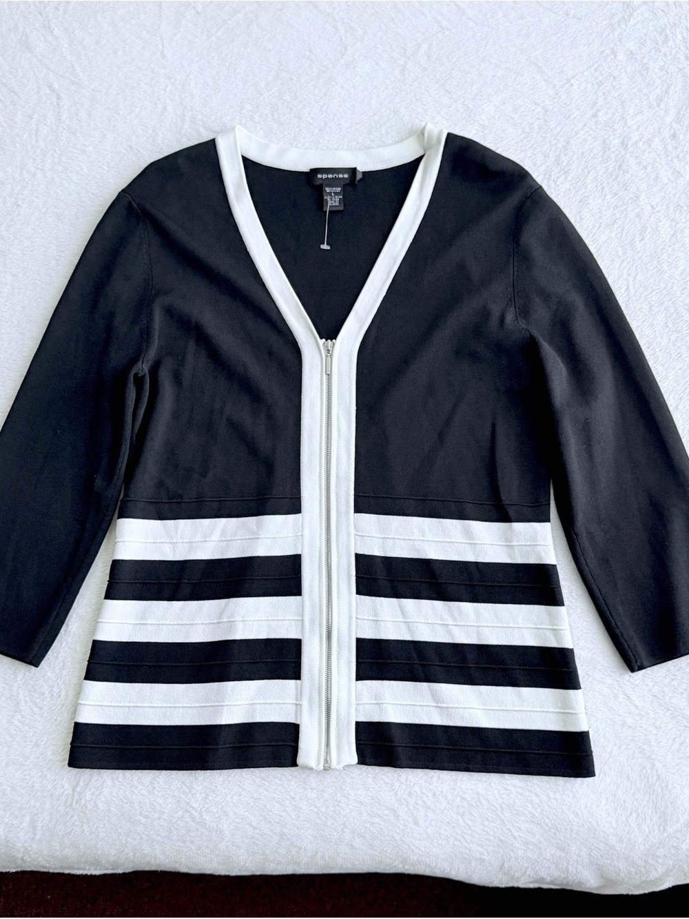 Sense Black and White V-Neck Zip Front Striped Sweater Carigan